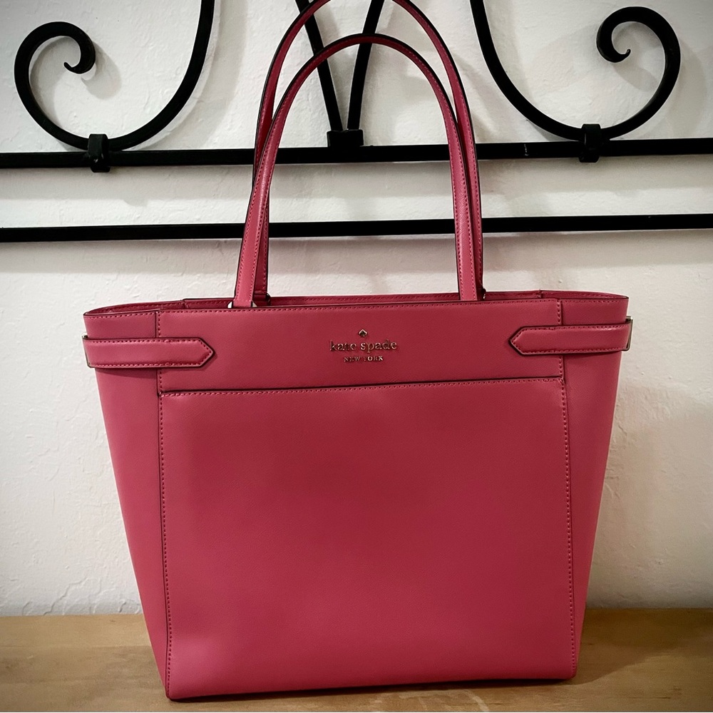Kate Spade computer bag.